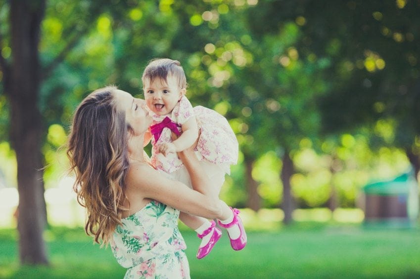 15 Ridiculous Things Single Moms Put Up With