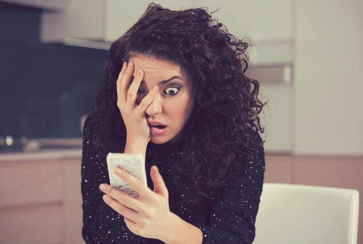 woman bad text message
