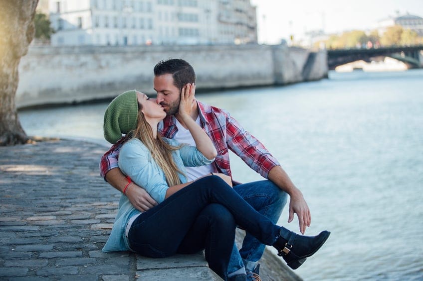 Young Couple visiting paris