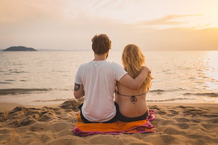 couple dating love feelings