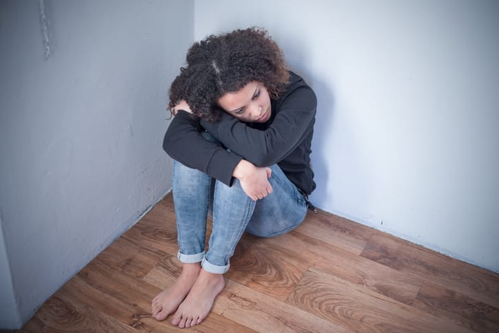 Here Are The Lasting Effects of Having Unmet Emotional Needs in Childhood
