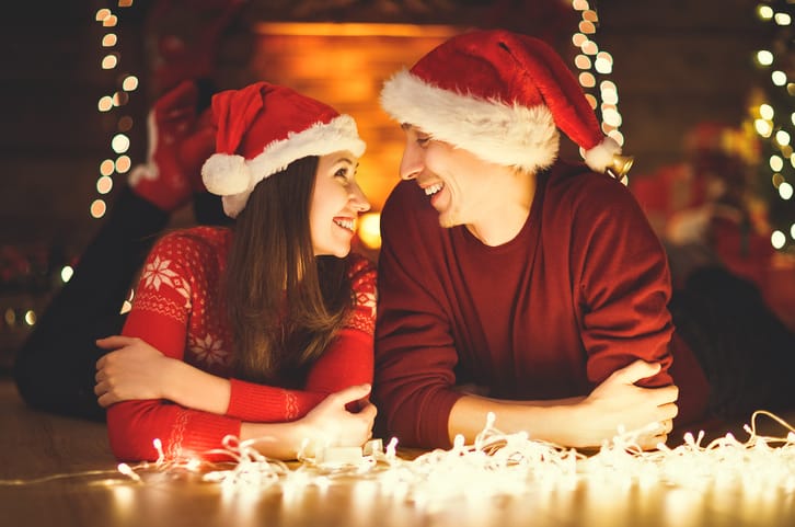 couple in christmas hats