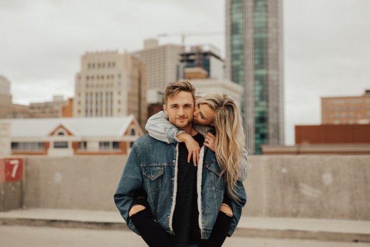 There’s A Reason People Who Aren’t Looking For Love Are More Likely To Find It
