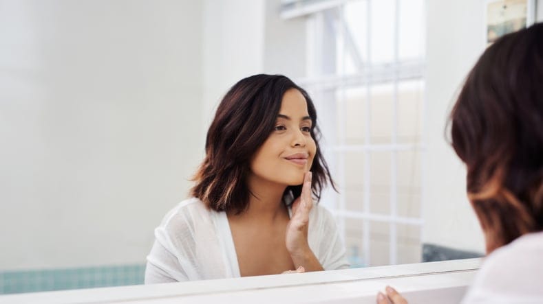 I Developed Adult Cystic Acne & It Nearly Destroyed My Relationship