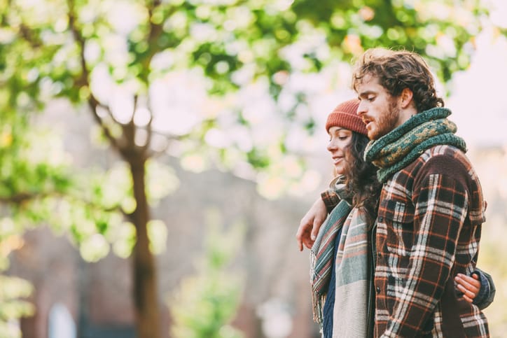 My Friend Told Me That My Boyfriend Was Cheating & I Really Wish She Hadn’t