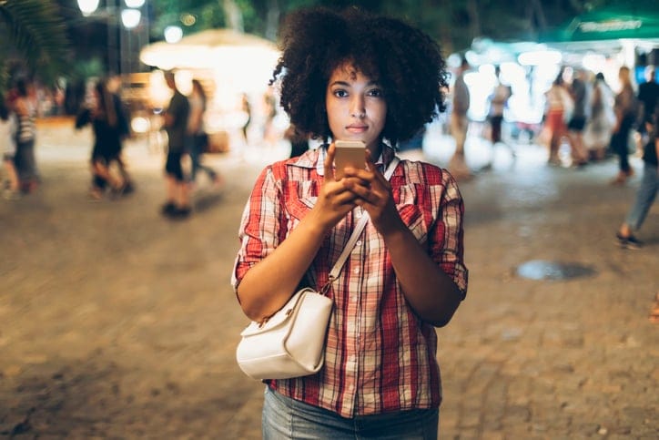 I Started Ignoring His Late Night Texts & It Changed Everything