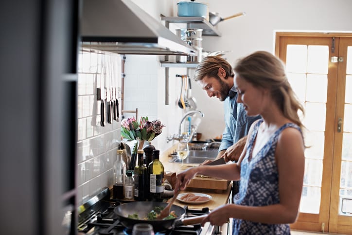 10 Things I Wish I Would Have Known Before Moving In With Him