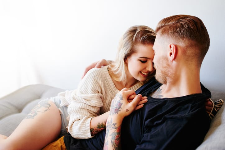10 Signs He Doesn’t Think Your Relationship Is Going To Last (But He Won’t Tell You)