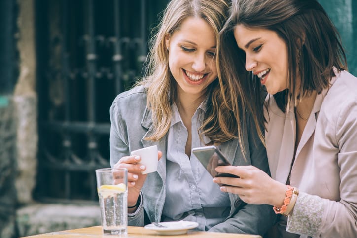 I Told My Friend I Don’t Like Her Boyfriend, She Told Him & It’s Super Awkward