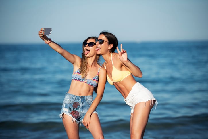 stop posting selfies