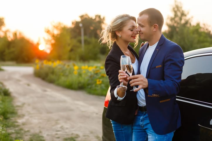 Does He Want A Serious Relationship? 10 Signs He Really Wants To Be With You