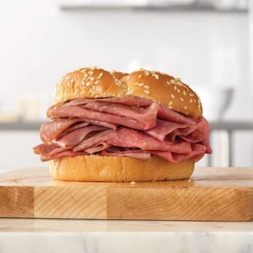 A roast beef sandwich.
