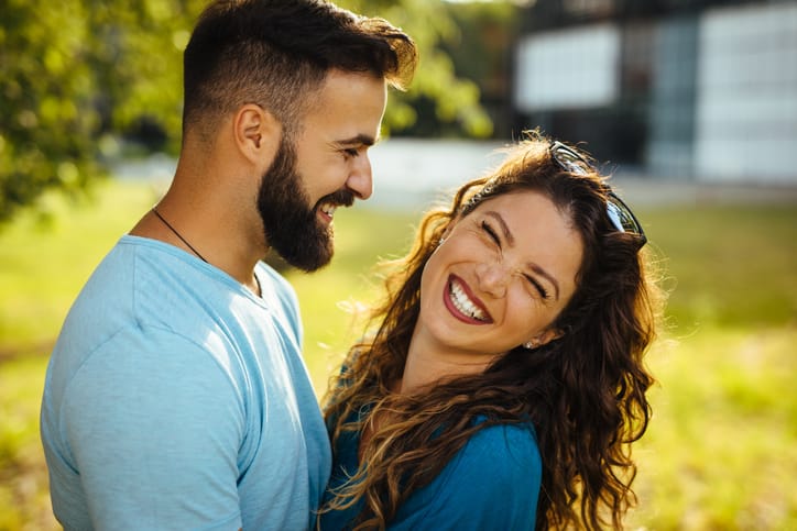 How To Get A Guy To Be Interested In You Romantically