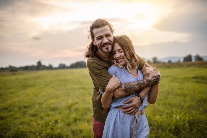 11 Things Your Perfect Guy Doesn’t Expect From You, So Stop Pressuring Yourself