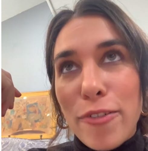 Woman Disgusted After Hinge Recommends Her Own Brother As Her Perfect Dating Match