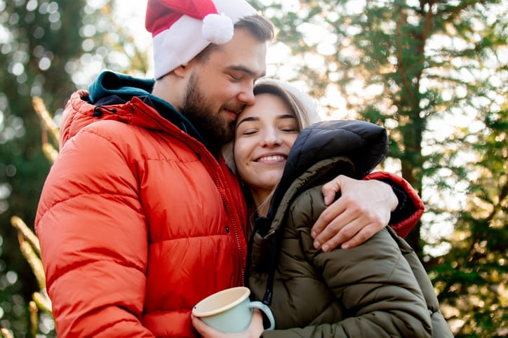 men women experience love