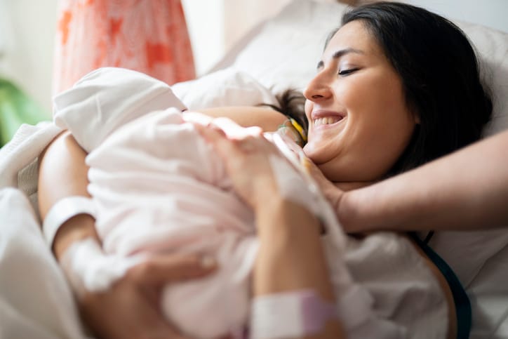 Mom Bans Father From Meeting His New Daughter After He Missed Baby’s Birth Because He Was Cheating