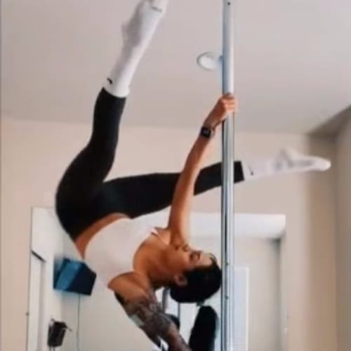 Stripper Gets Revenge On Mom’s Friend Who Threatened To Expose Her Career
