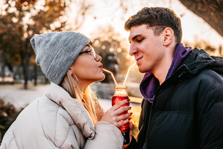 does dating mean you're in a relationship