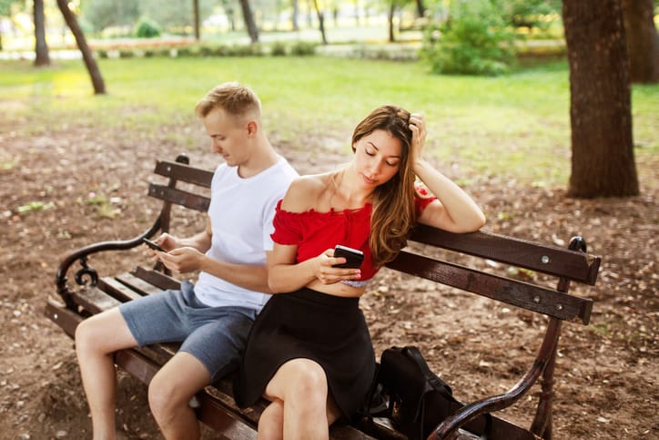 Playing These Relationship Games Will Lead You To A Breakup