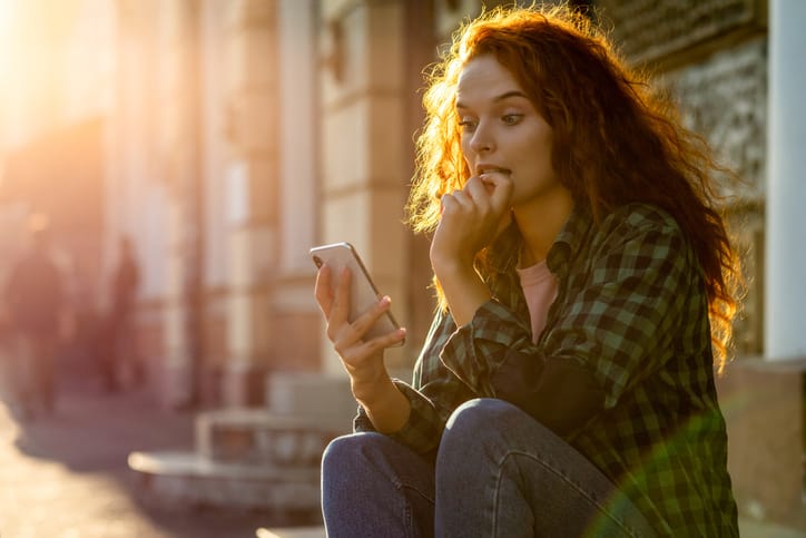 texting ex after breakup