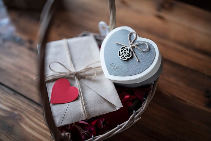 valentine's day gift basket