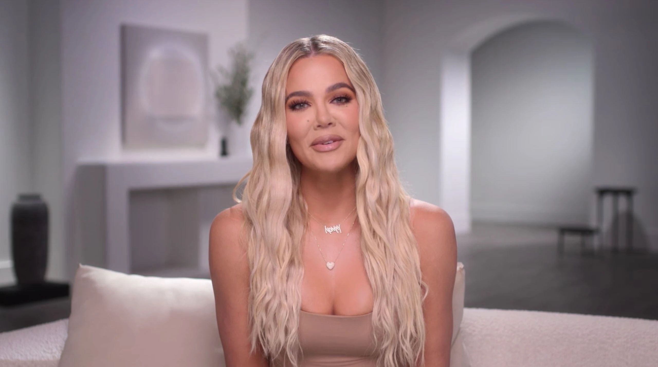 khloe kardashian hulu the kardashians