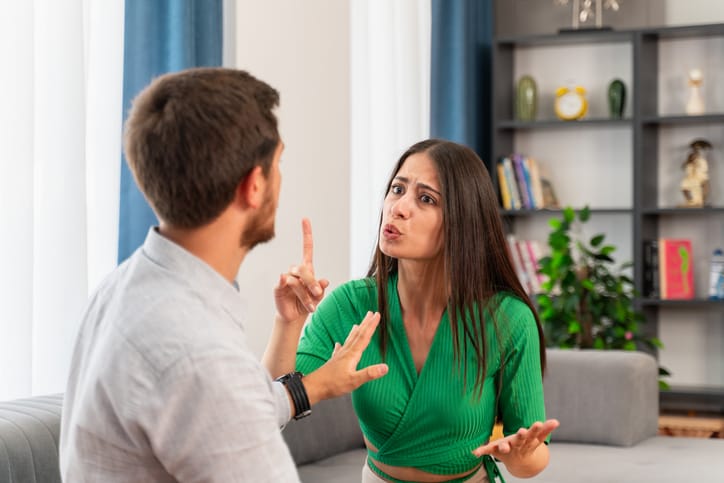 woman giving boyfriend a piece of her mind
