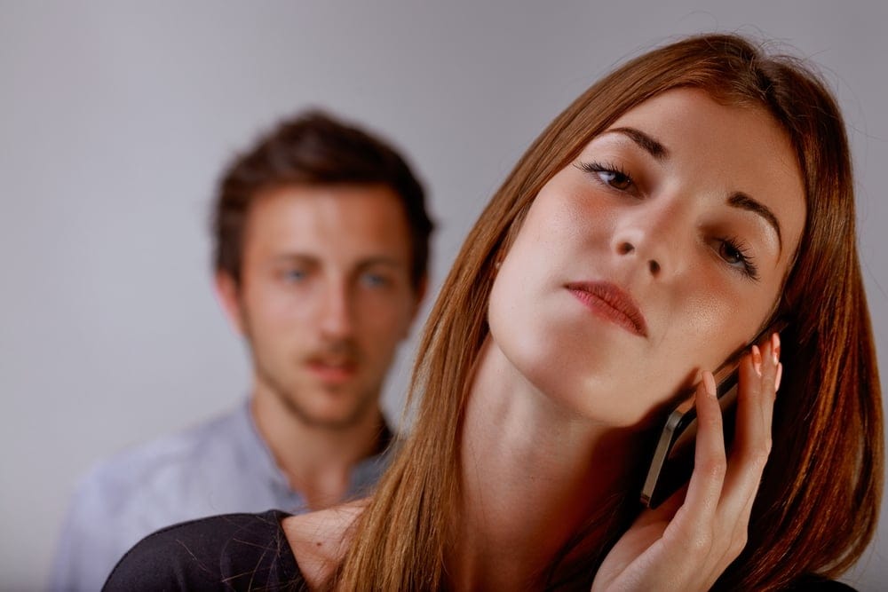 15 Ways Narcissists Will Double Down When Their Mask Slips