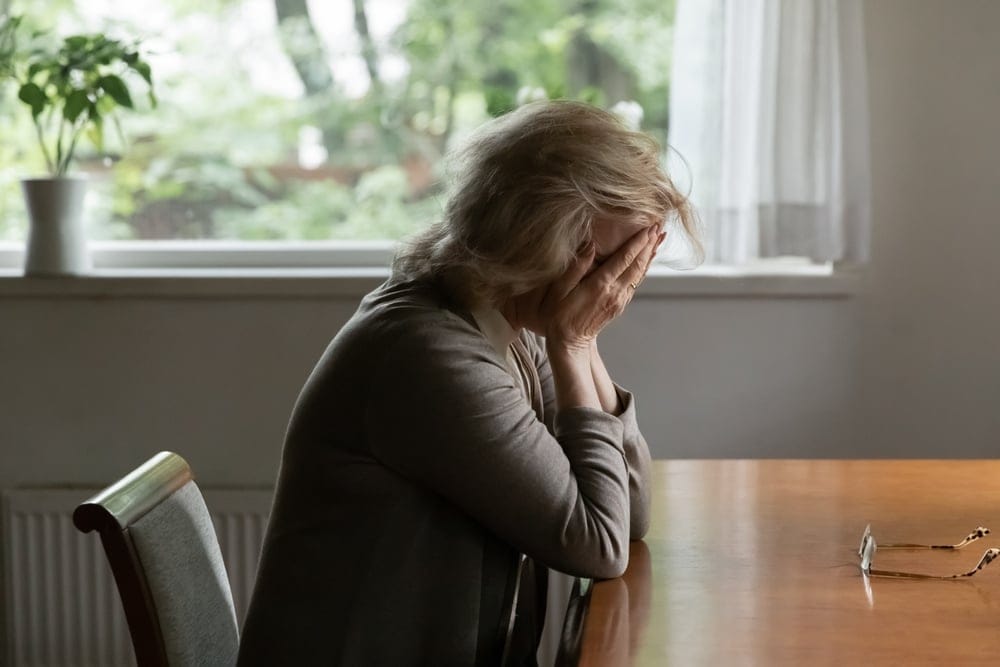 14 Dark Thoughts Unhappy People Battle & How To Stop The Misery Loop
