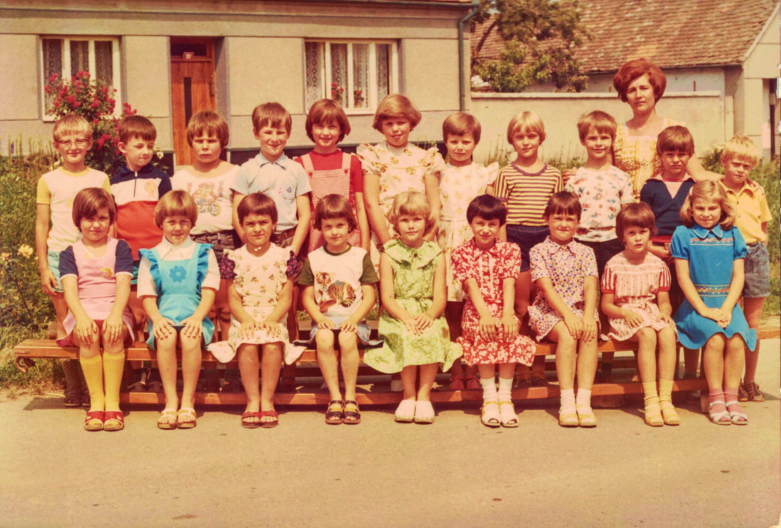 17 Things 80s Parents Did That Would Be Considered Controversial Today