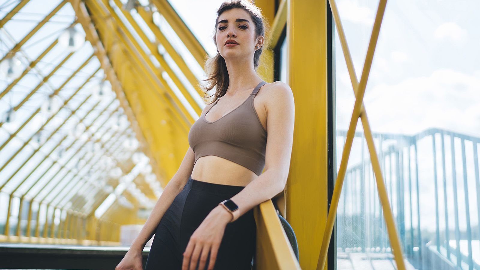 7 tiny habits people with exceptional self-confidence practice when the struggles hit