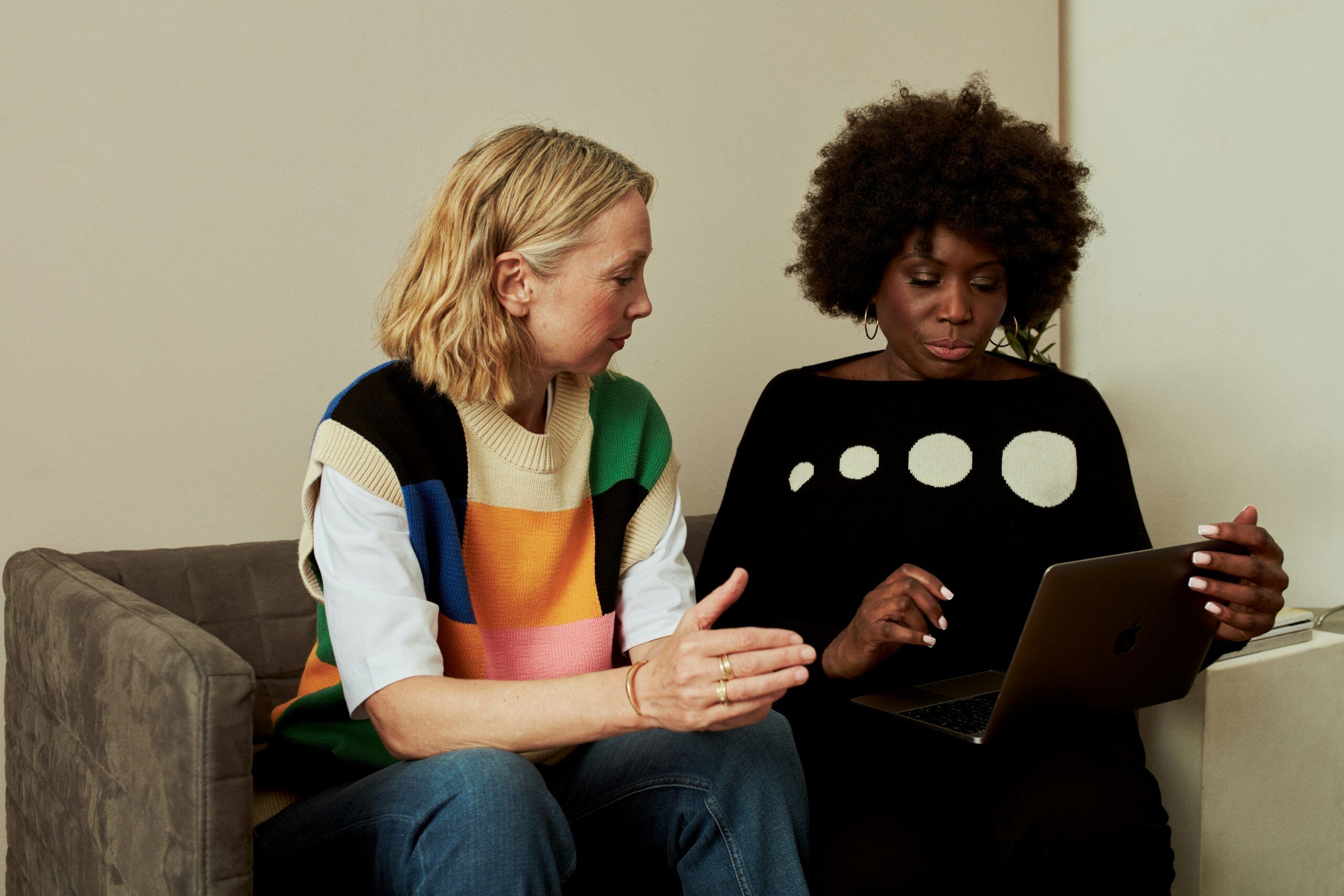 A psychologist listening to her patient who is finally in healing.