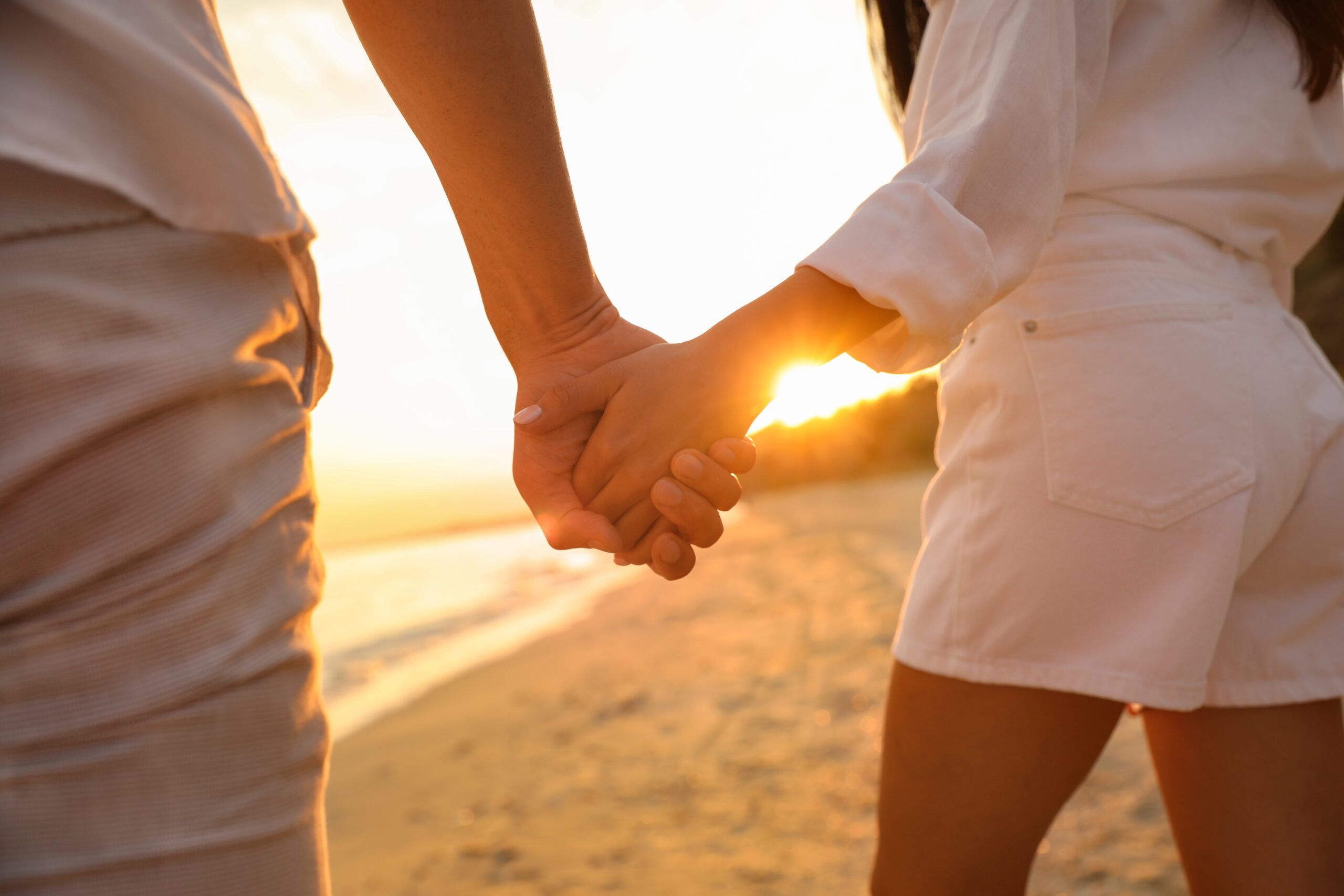 Two people who don't need constant reassurance in their relationship.