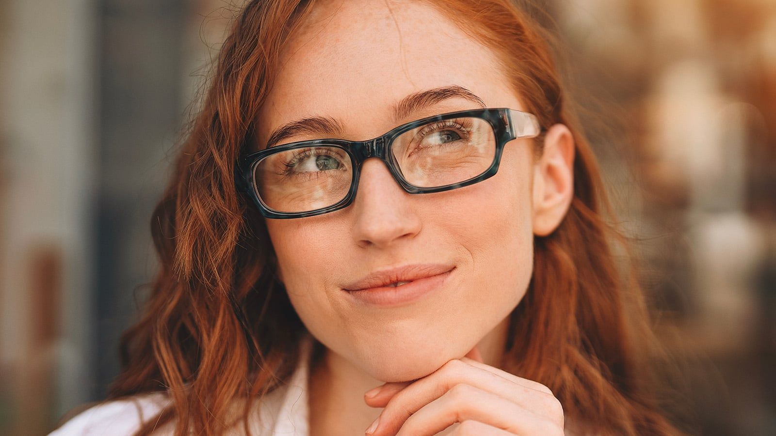 8 quiet habits of people who look fiercely independent but are really just bad at asking for help