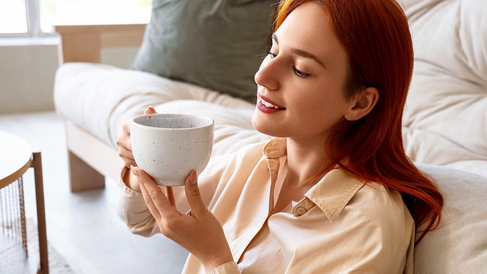 Psychology suggests there’s a quiet pattern among people who drink their coffee black, eat standing up, and sleep without a top sheet — somewhere early, they learned to want as little as possible, and it still reads as discipline when it started as defense