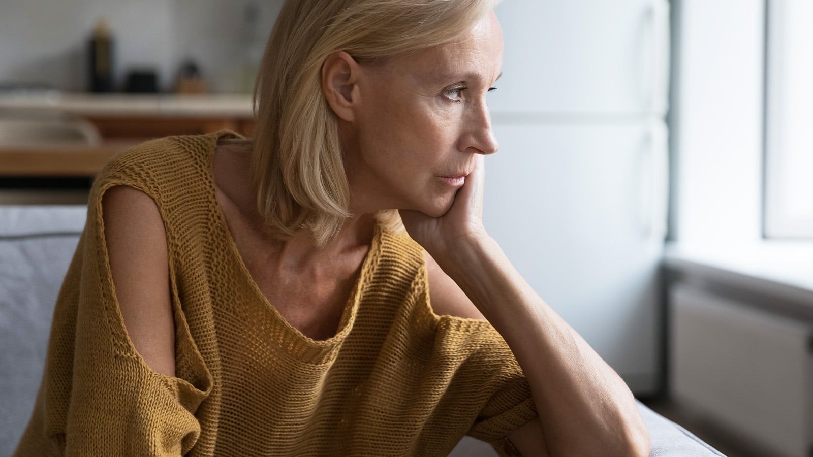 Therapists say the people who feel most untethered six months into retirement aren’t the ones who loved their jobs least — they’re the ones who never built a single identity that didn’t clock in somewhere, and what collapses on them isn’t the empty schedule, it’s the loss of the daily proof that they were expected