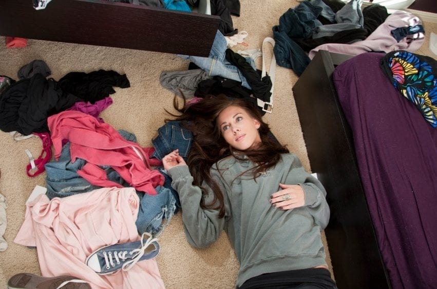 girl in messy room