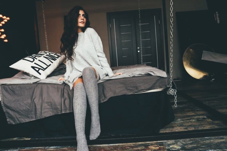 girl at home bed
