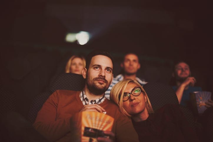 Things You Shouldn’t Hide From A Guy Early On, According To A Guy