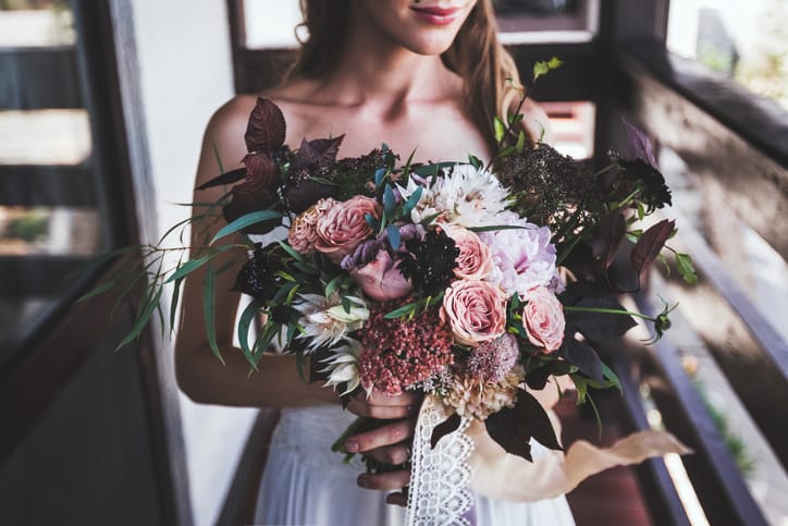 I Didn’t Realize How Few Friends I Have Until I Made The Guest List For My Wedding