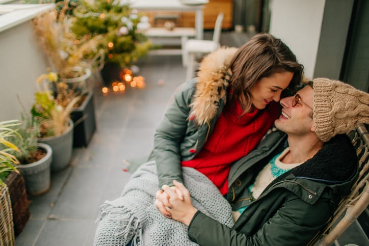 Here’s Why I Never Feel Sorry About Being “Clingy”