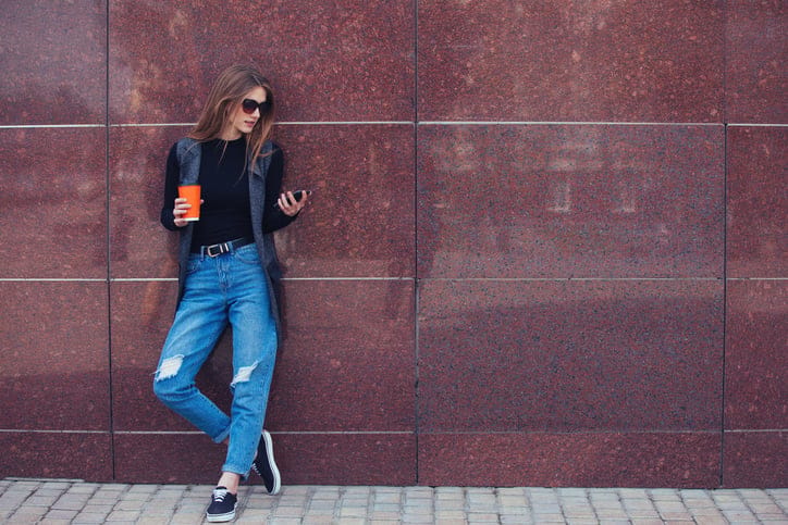 Why I Delete All The Pics Of My Exes On Social Media & You Should Too
