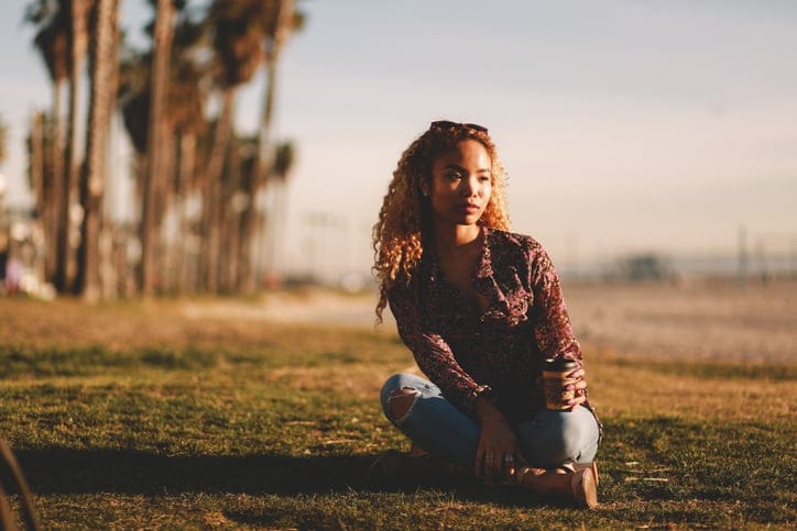I Don’t Get Attached In Relationships Anymore—Here’s Why 