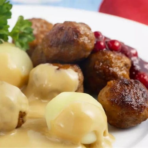 Meat with potatoes.