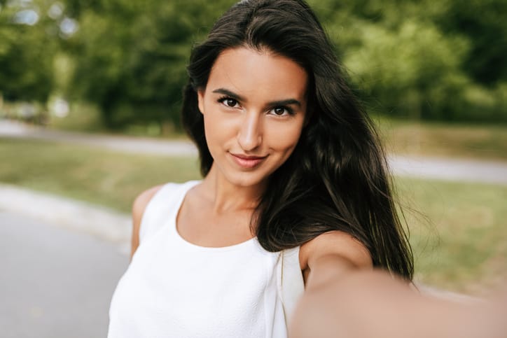How To Become A Woman Who Doesn’t Need Validation
