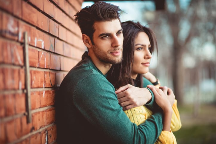 signs he's not worth your time