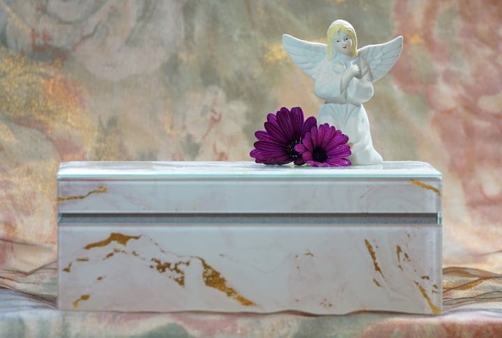 angel headstone