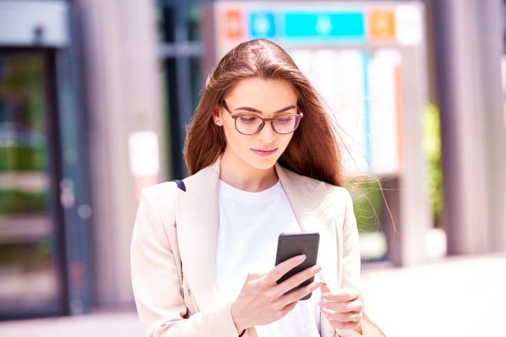 What Is The Three Day Rule In Dating? Here’s Why You Need To Stop Following It