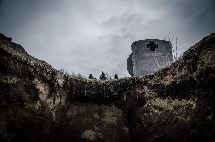 shallow grave